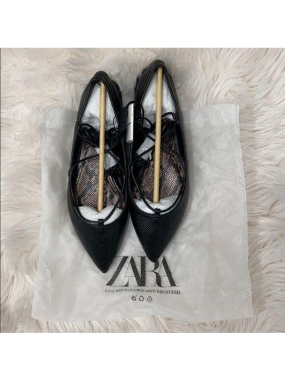 Zara Black Faux Leather Pointed Toe Lace-Up Flats With Snake Print Insole